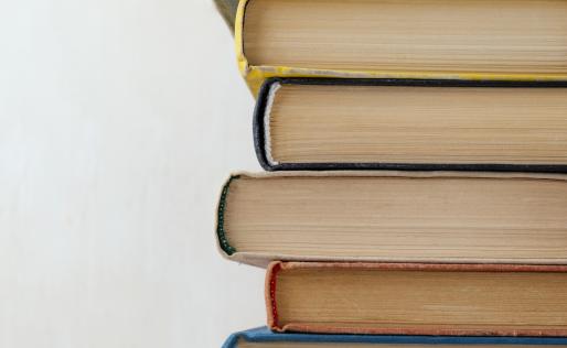 Stapels boeken
